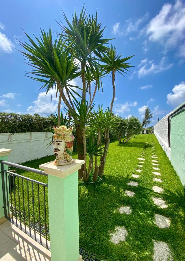 Al 136 Bed and Breakfast Capo dʼOrlando Eksteriør billede